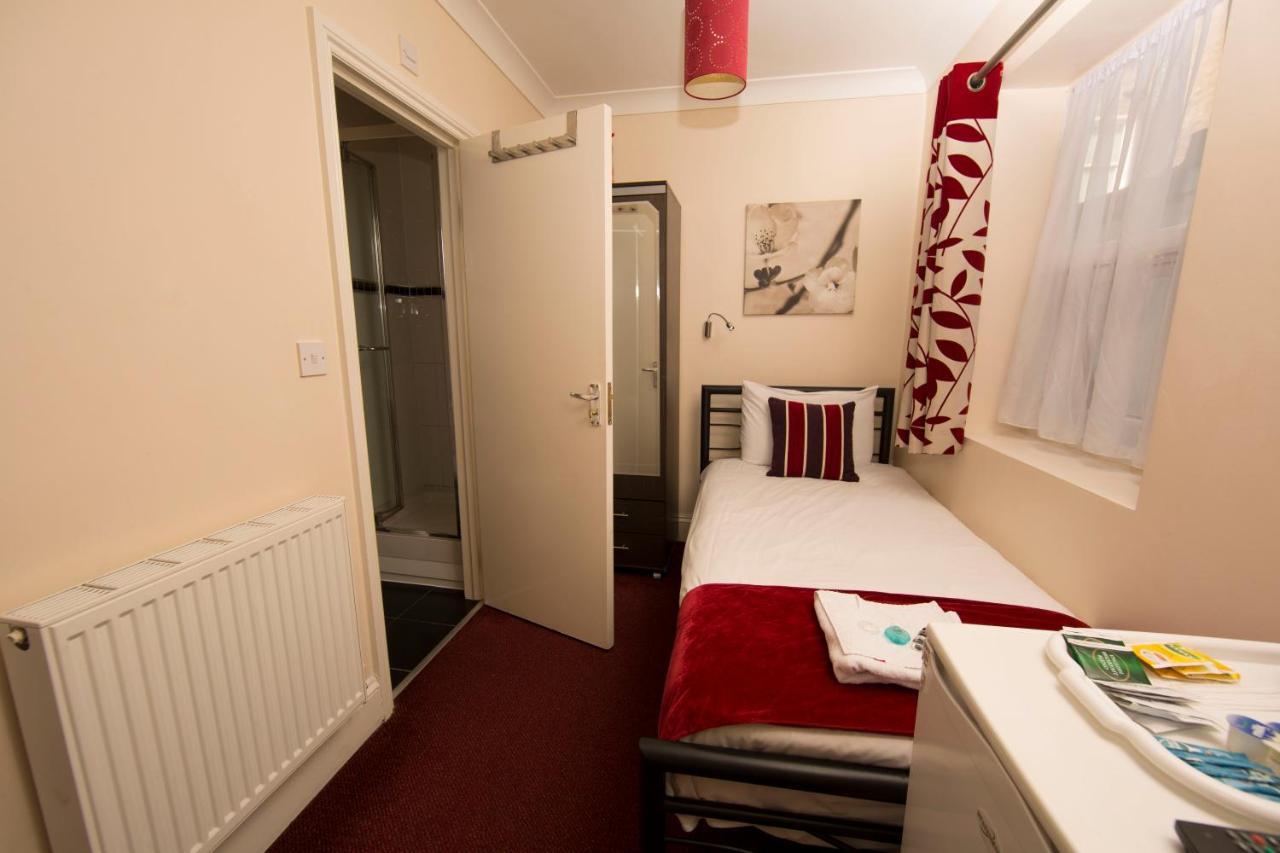 Saba Rooms And Apartments Лондон Экстерьер фото