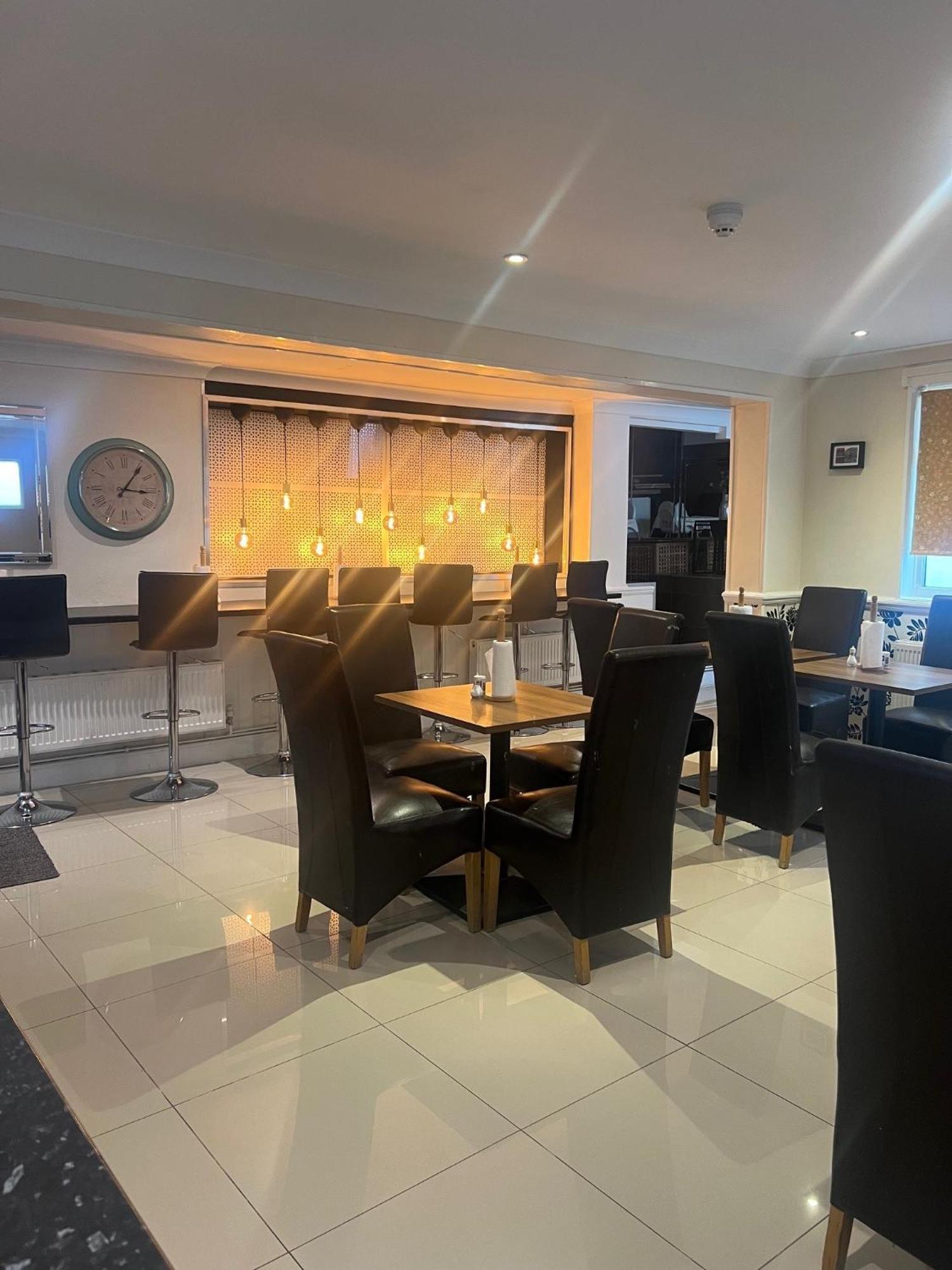 Saba Rooms And Apartments Лондон Экстерьер фото